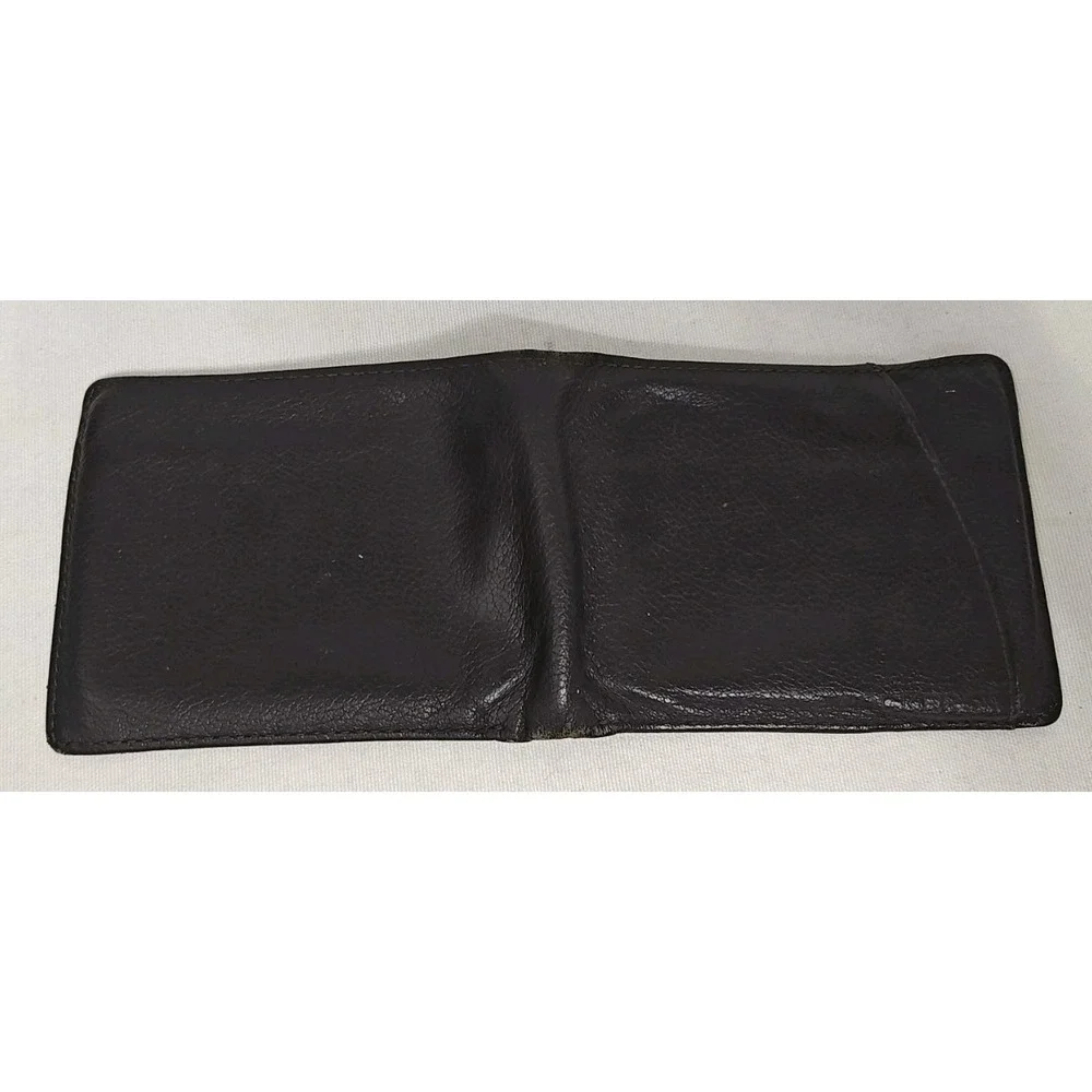 Vintage Dockers Men's Brown Full Grain‎ Leather Stitched Wallet Bifold Embossed